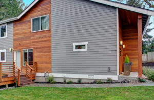 Advantages and Disadvantages of Wood Siding