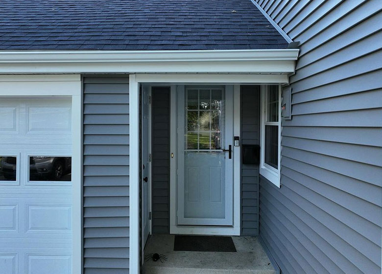 Popular Vinyl Siding Color Options