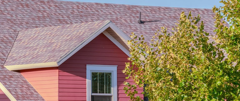 How Does Roof Color Impact Heat Absorption and Home Cooling Costs